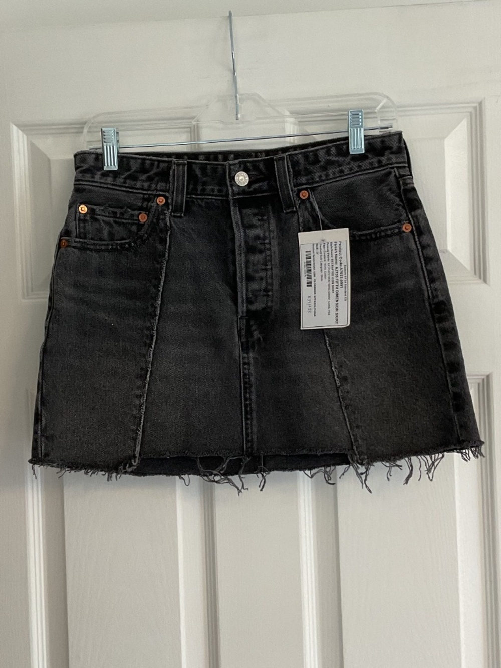 💐NWT💐Levi’s RECRAFTED ICON SKIRT Black - size 27 - Picture 3 of 7